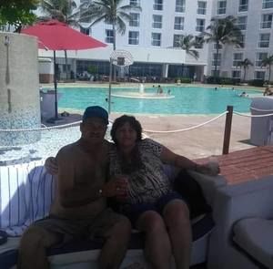 Meet your Posher, Larry